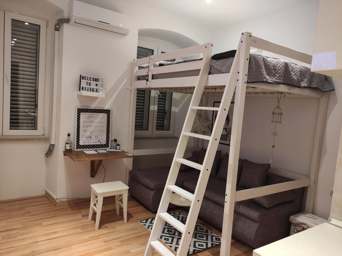 غييكا Studio Apartment Kontiki المظهر الخارجي الصورة