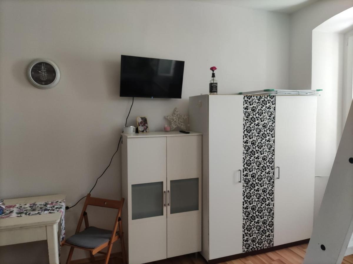غييكا Studio Apartment Kontiki المظهر الخارجي الصورة
