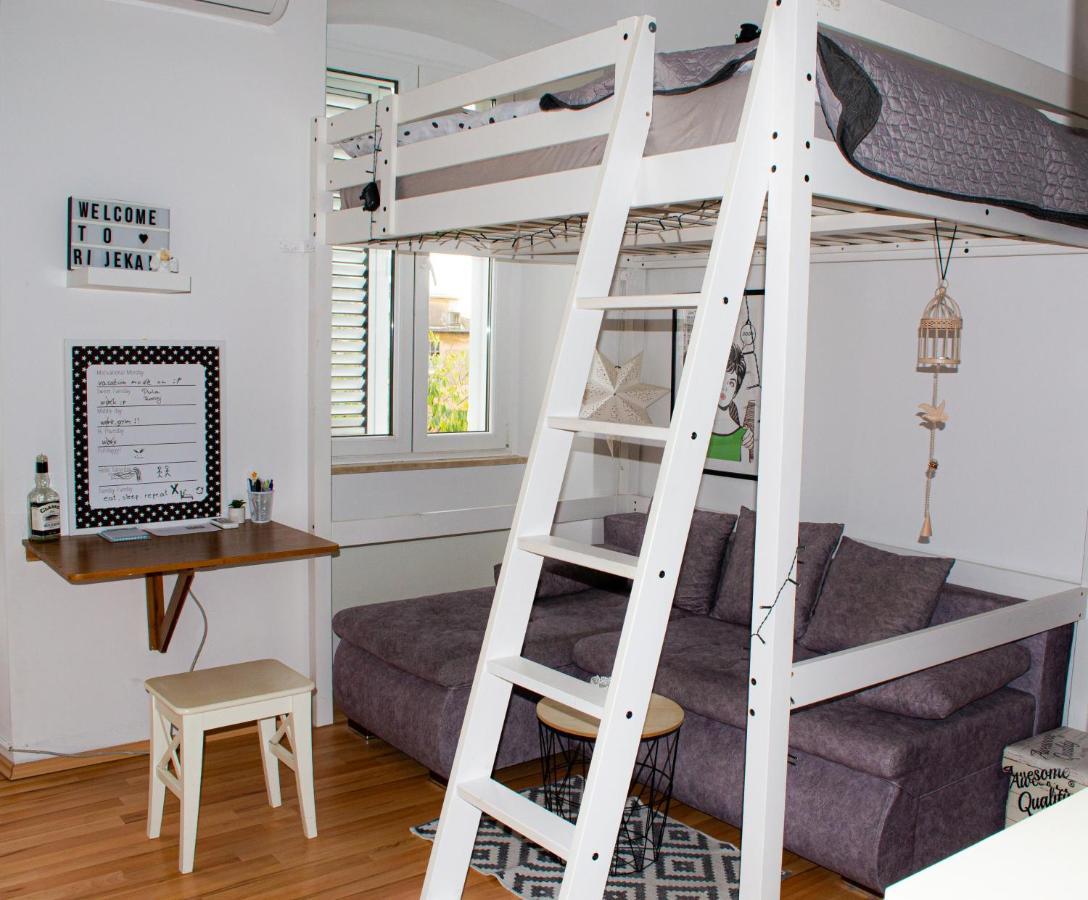 غييكا Studio Apartment Kontiki المظهر الخارجي الصورة