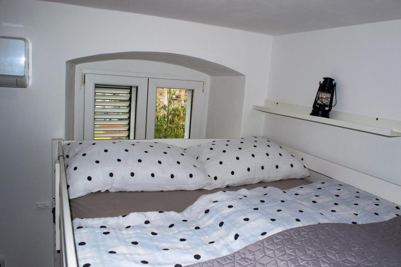 غييكا Studio Apartment Kontiki المظهر الخارجي الصورة