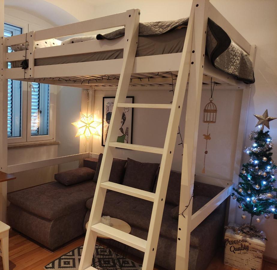 غييكا Studio Apartment Kontiki المظهر الخارجي الصورة